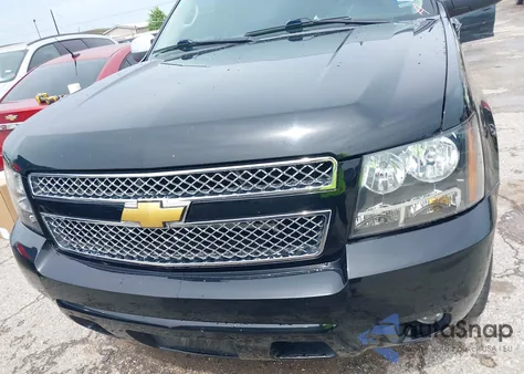 2013 Chevrolet Suburban 1500 Ltz из США, поврежденный, VIN 1GNSCKE0XDR160013